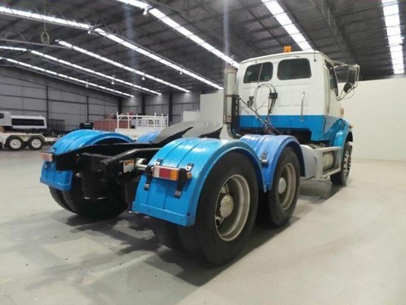 2007 STERLING LT9500