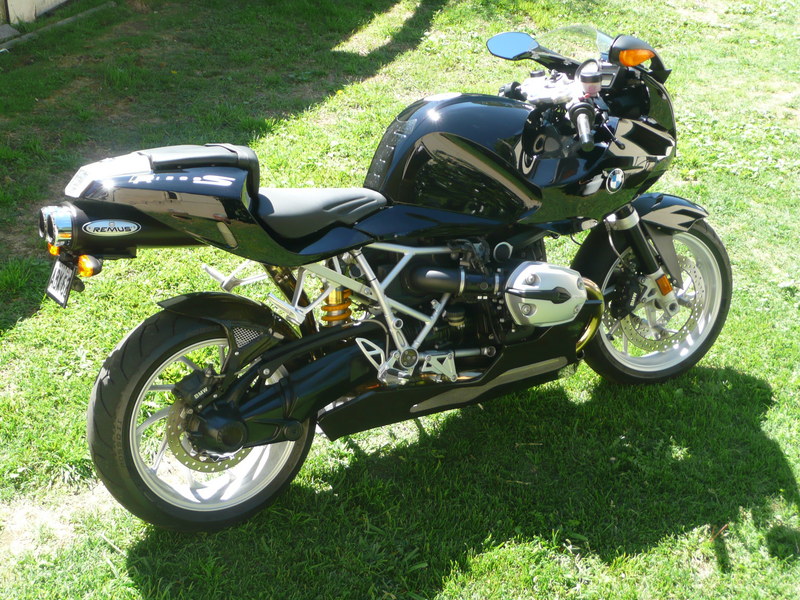 2010 BMW 1200CC R1200S
