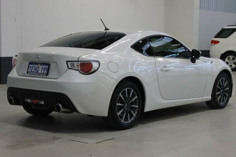 2013 TOYOTA 86 GT ZN6
