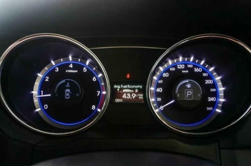 2012 HYUNDAI i45 ACTIVE YF MY11