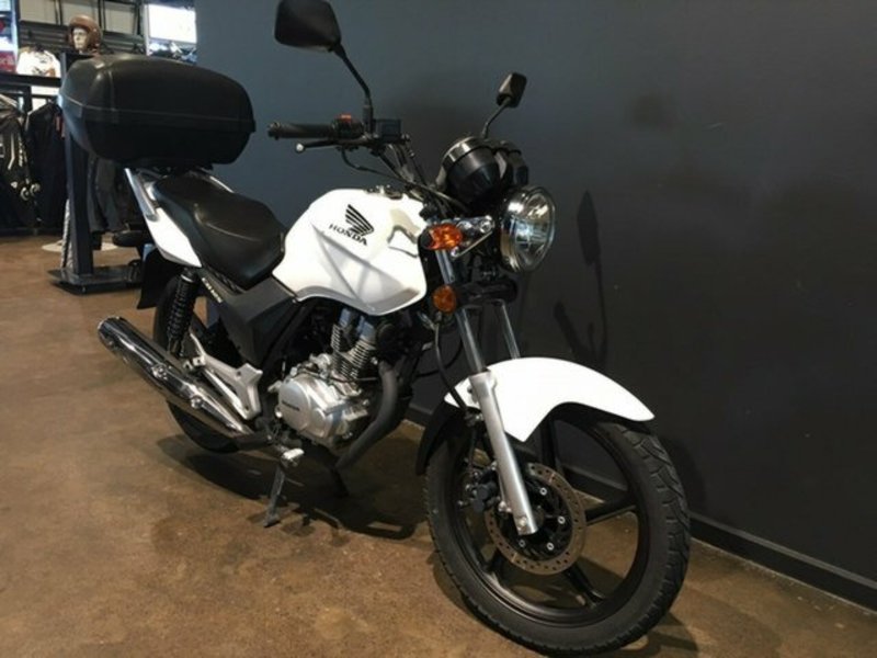 2012 HONDA CB125E