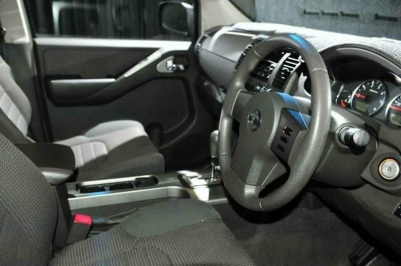 2006 NISSAN PATHFINDER ST (4x4) R51