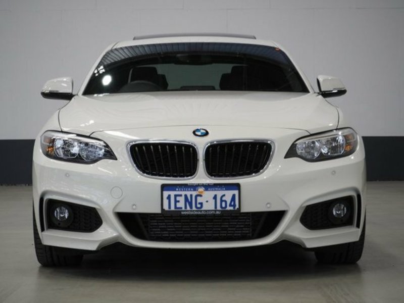 2014 BMW 2 20i F22