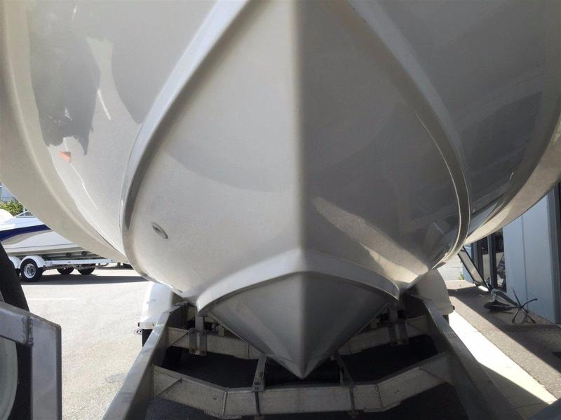 Boston Whaler 240 Outrage Nicest example in Australia