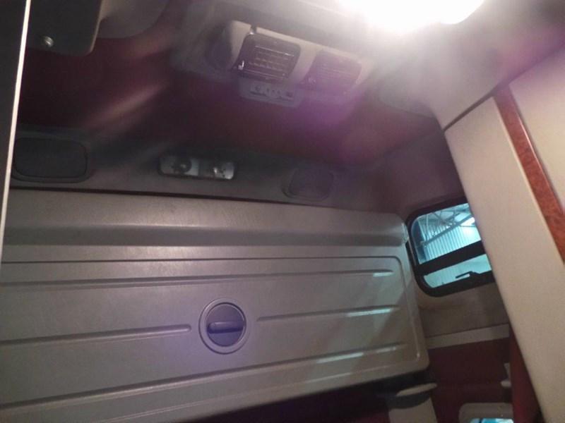 2003 FREIGHTLINER CENTURY CLASS