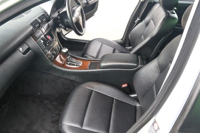 2005 MERCEDES-BENZ C200 KOMPRESSOR SPORT EDITION W203