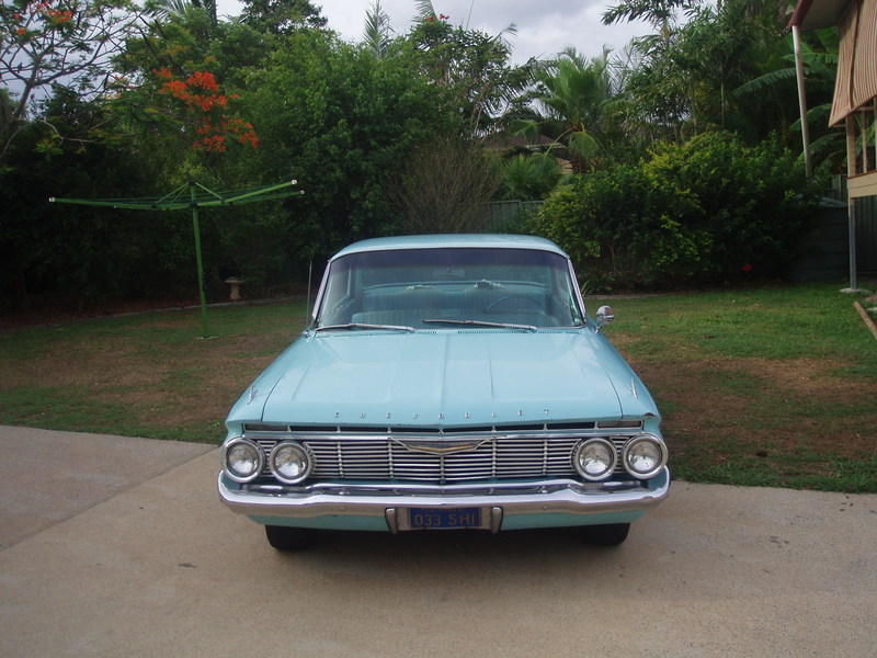 1961 CHEVROLET IMPALA 4 Door Hardtop Super Sports