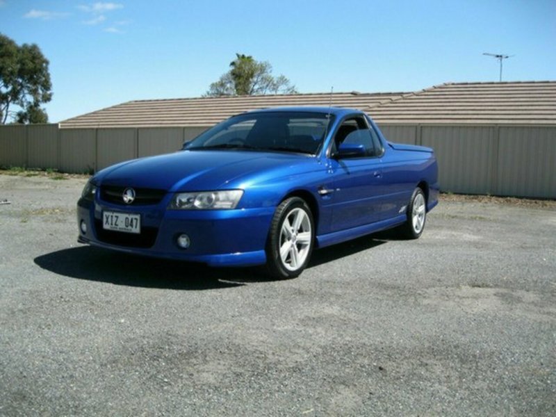 2005 HOLDEN COMMODORE SS VZ