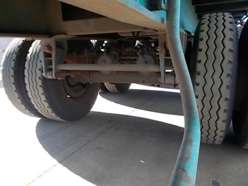 1981 Krueger Curtainsider Semi Trailer