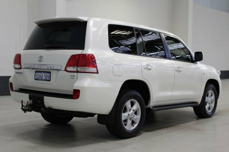 2011 TOYOTA LANDCRUISER SAHARA (4x4) UZJ200R 09 UPGRADE