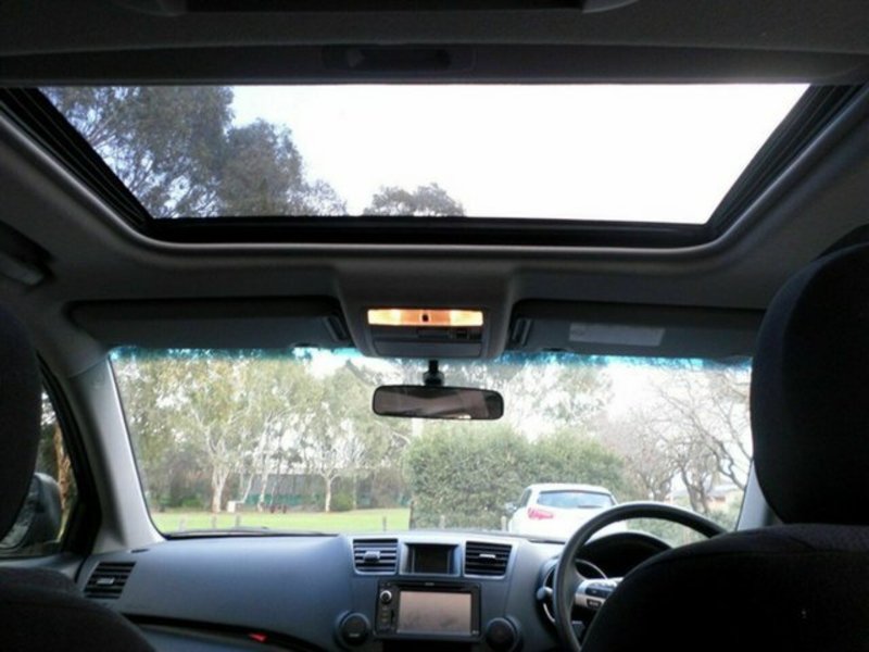 2013 TOYOTA KLUGER ALTITUDE (FWD) 7 SEAT GSU40R MY12