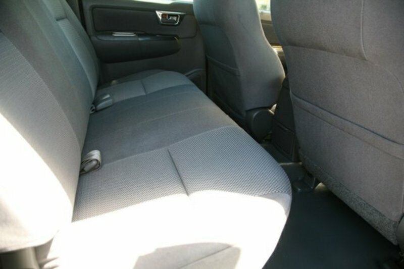 2012 TOYOTA HILUX SR (4x4) KUN26R MY12
