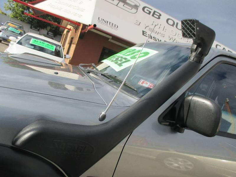 2001 NISSAN PATROL ST (4x4) GU III