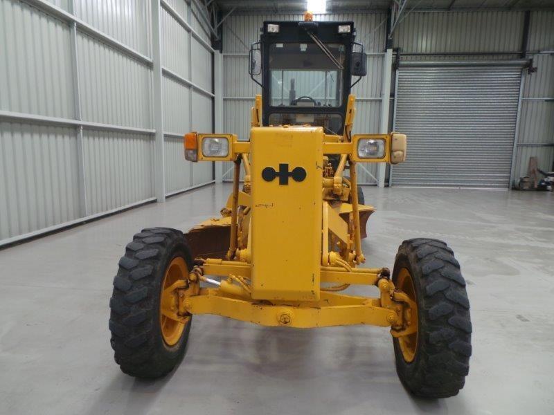 KOMATSU GD355A-1