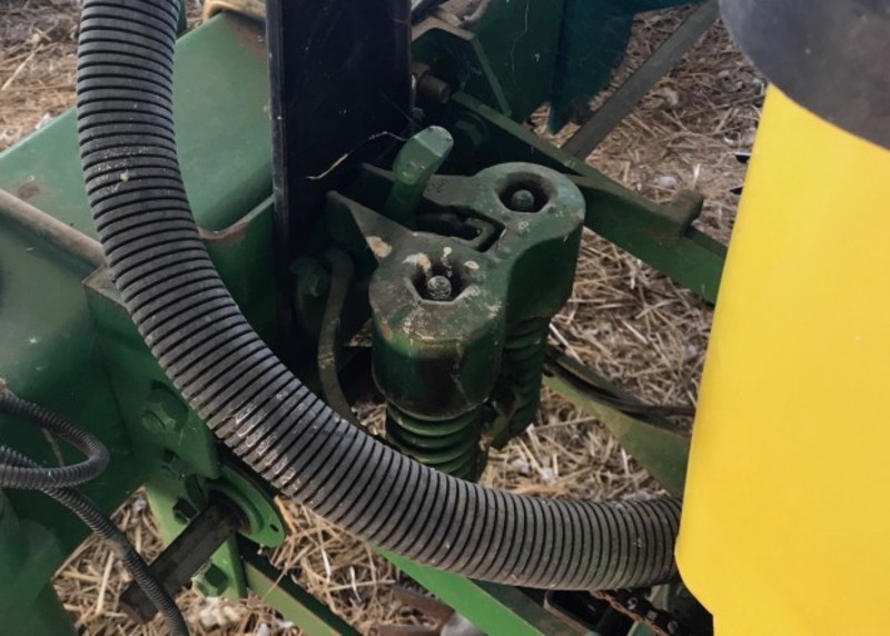 JOHN DEERE 1700 Planters