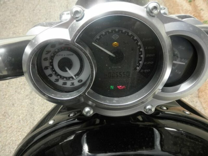 2010 HARLEY-DAVIDSON 1250CC VRSCF MUSCLE MY10