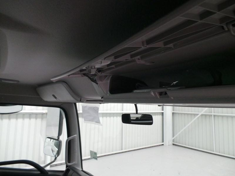 2016 HINO FC 1022 SHORT 500