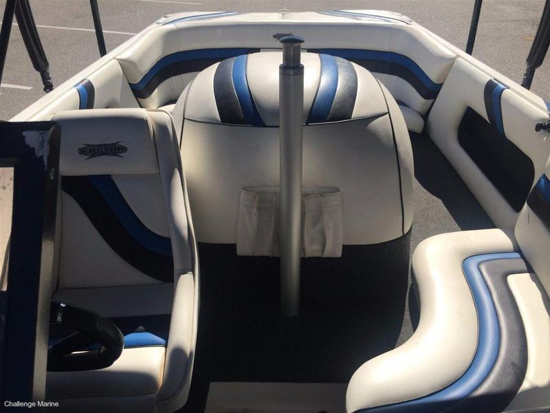 Extreme Xfactor Ski Boat