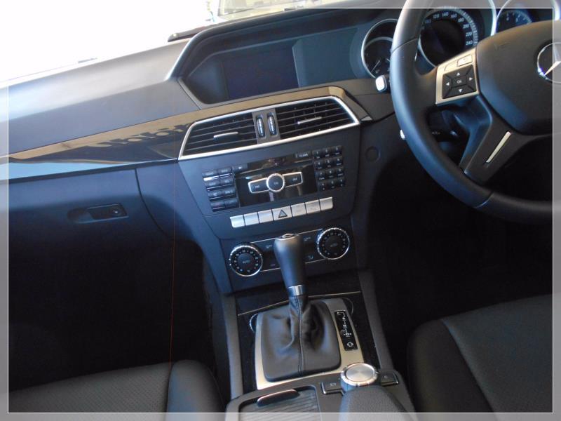 2012 MERCEDES-BENZ C200 BlueEFFICIENCY W204