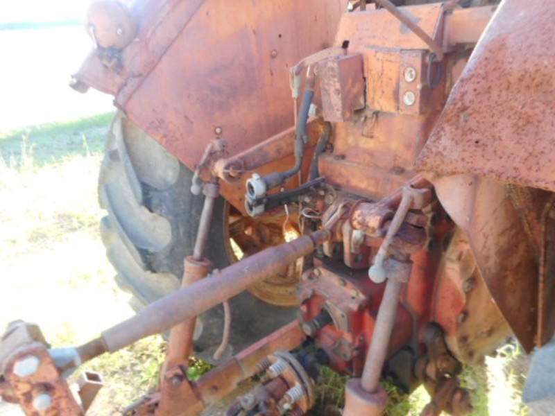 1970 INTERNATIONAL 686 International 1686D Tractor 686 Tractor