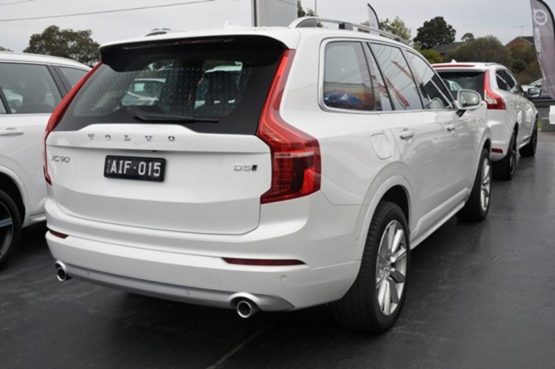 2015 VOLVO XC90 D5 MOMENTUM L Series