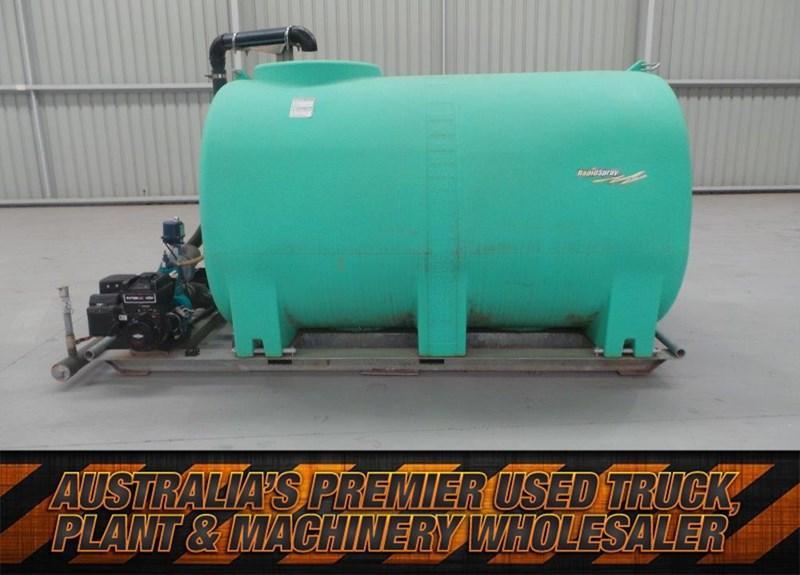2016 WORKMATE 4000 LITRE POLY TANK