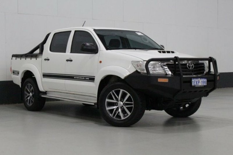 2013 TOYOTA HILUX SR (4x4) KUN26R MY12