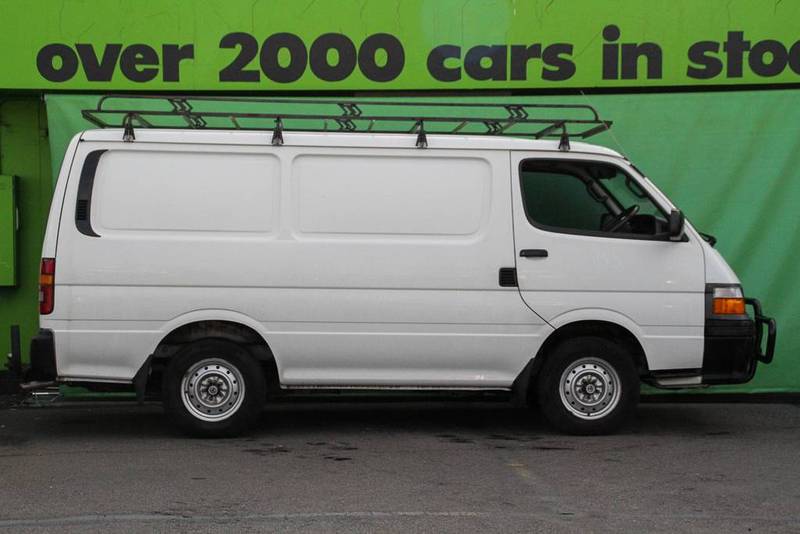 2002 TOYOTA HIACE RZH113R