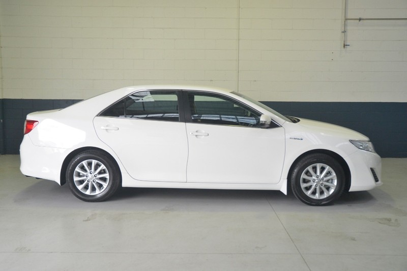 2013 TOYOTA CAMRY HYBRID H AVV50R