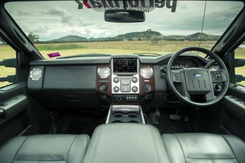 2015 FORD F250 Lariat MY15 Super Duty