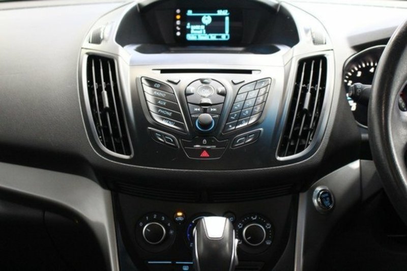2014 FORD KUGA AMBIENTE (AWD) TF