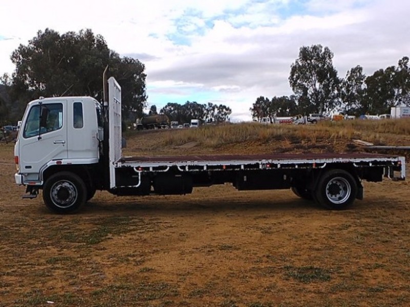 2006 MITSUBISHI FM 10.0 Fighter Fuso Fighter FM65FP FM 10.0 Fighter Truck