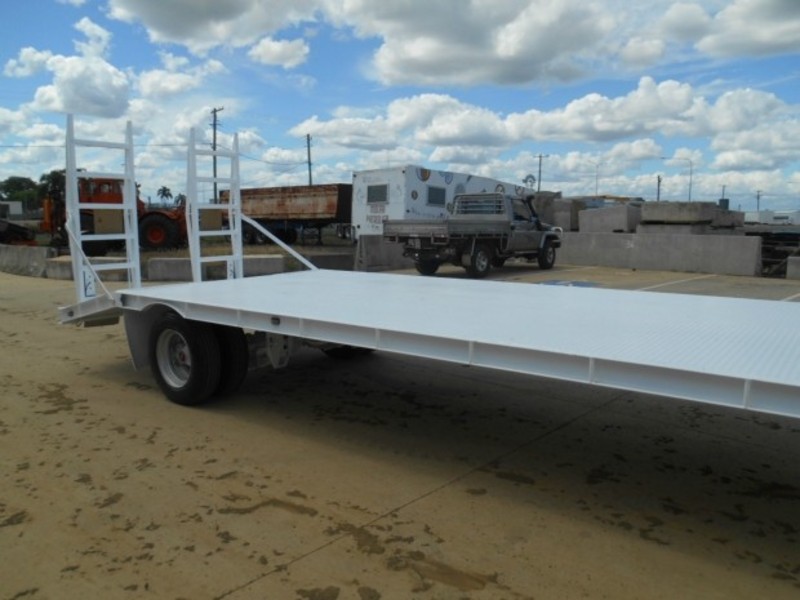 2005 TITAN TagPlant(with ramps) Tag Trailer