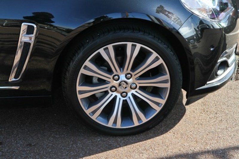2014 HOLDEN CALAIS V SPORTWAGON VF MY14