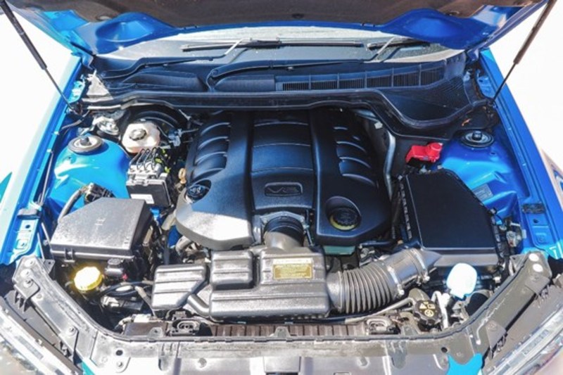 2010 HOLDEN COMMODORE SS V VE