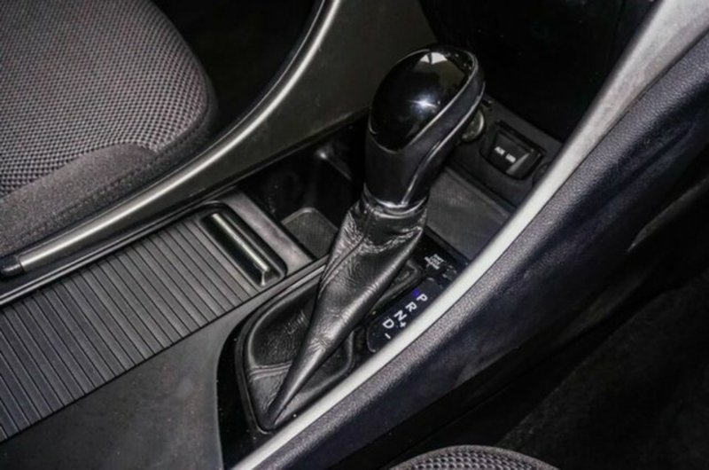 2012 HYUNDAI i45 ACTIVE YF MY11
