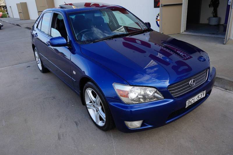 2001 LEXUS IS200 SPORTS LUXURY GXE10R