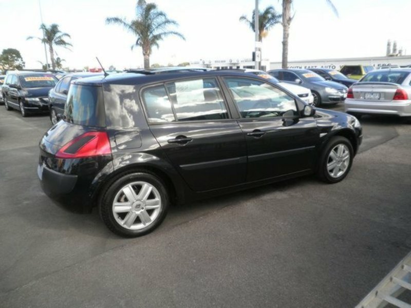 2005 RENAULT MEGANE AUTHENTIQUE X84