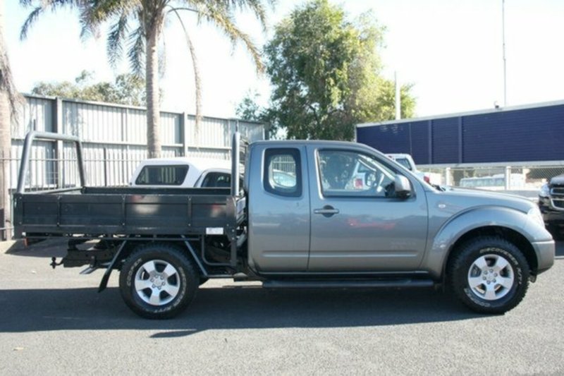 2010 NISSAN NAVARA ST-X (4x4) D40