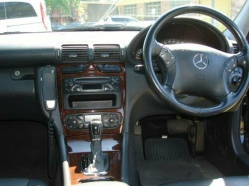 2002 MERCEDES-BENZ C200 KOMPRESSOR ELEGANCE W203