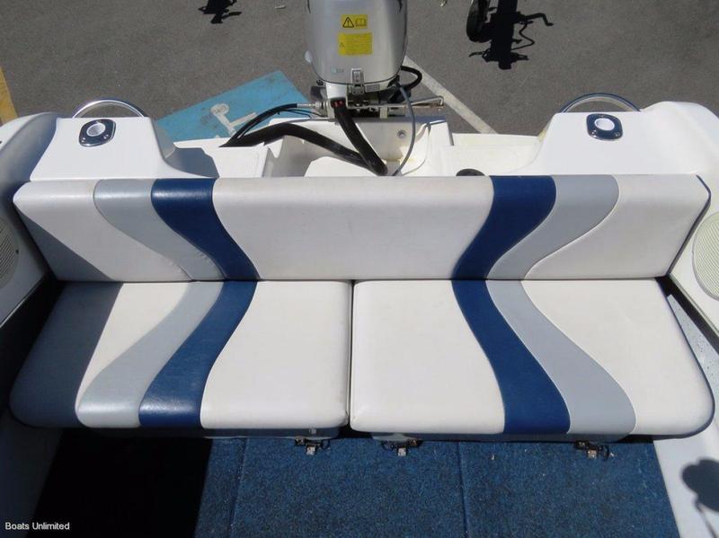 Haines Signature 600F FISHING FAMILY OFFSHORE DECK SPACE QUALITY RIDE