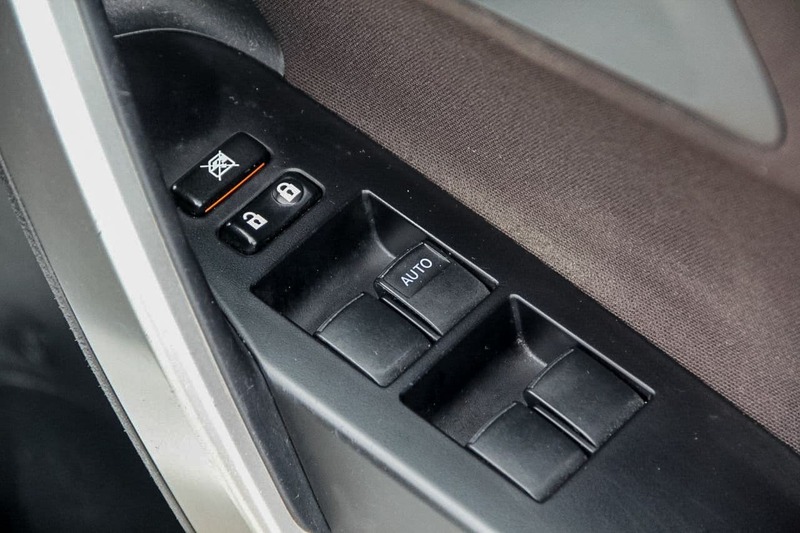2013 TOYOTA COROLLA ASCENT ZRE182R