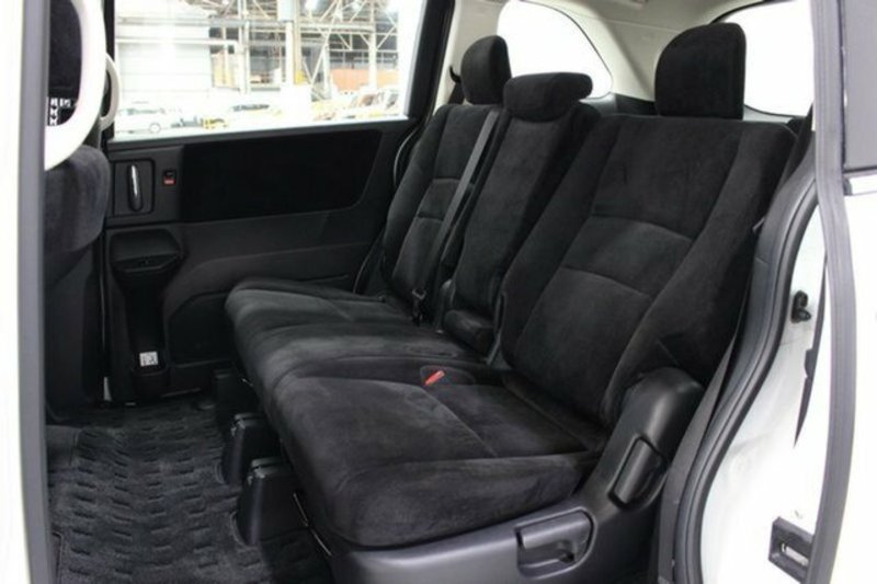 2014 HONDA ODYSSEY VTi RC