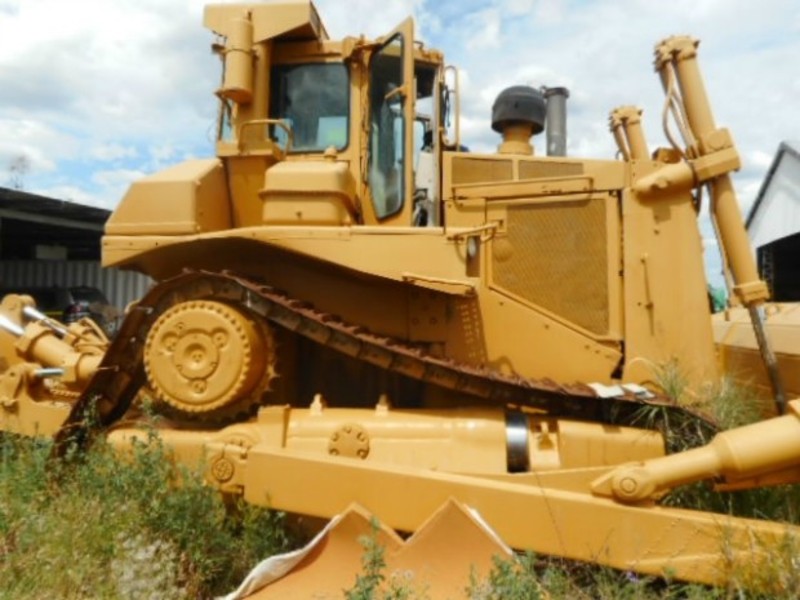 CATERPILLAR D8L D8L Dozer