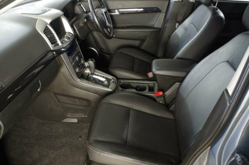 2011 HOLDEN CAPTIVA 7 LX (4x4) CG SERIES II
