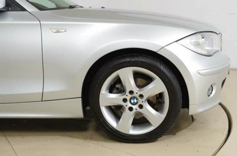 2005 BMW 120I E87