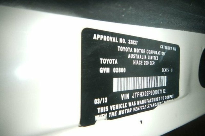 2013 TOYOTA HIACE LWB TRH201R MY12 UPGRADE