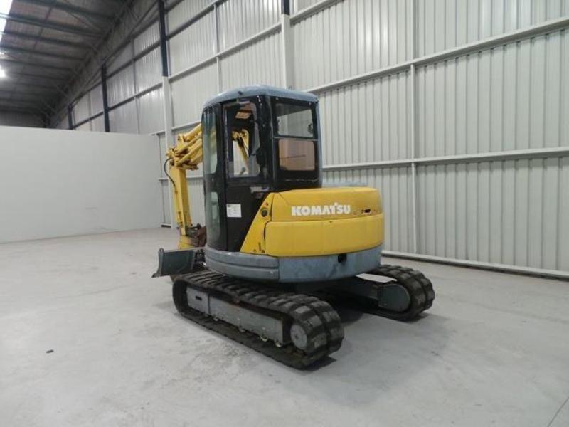 KOMATSU PC50UU-2 EXCAVATOR