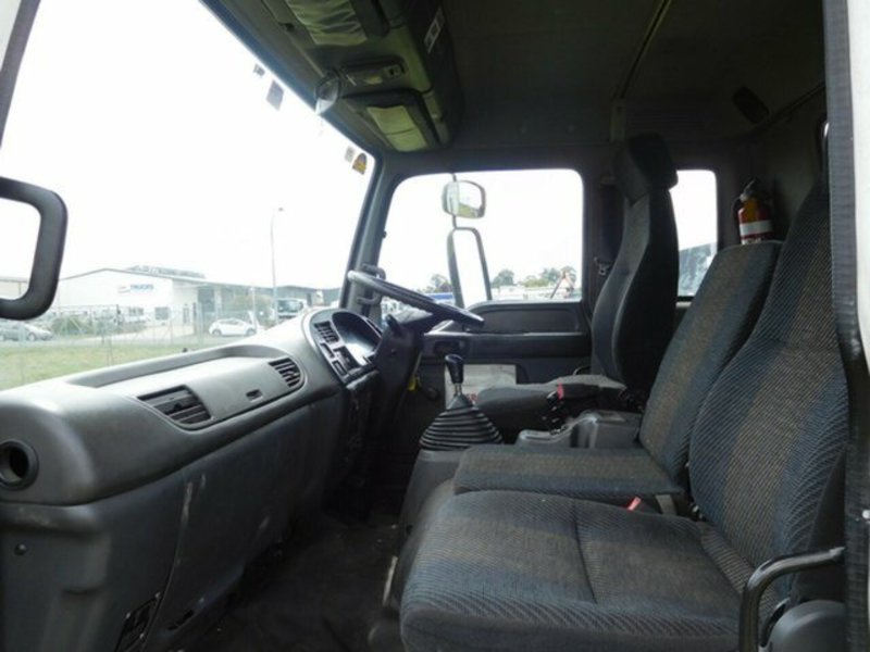 2001 ISUZU FSR700