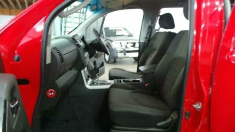 2012 NISSAN NAVARA ST (4x4) D40